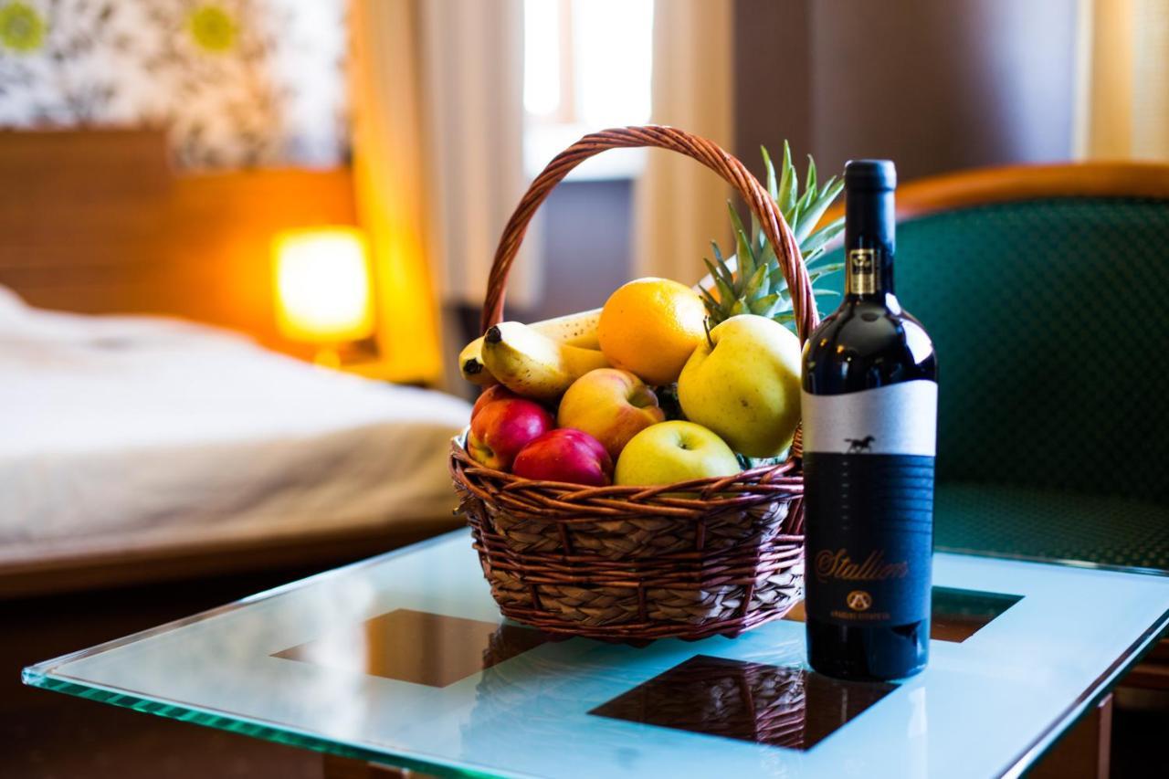 וראצה Hemus Hotel - Vratza מראה חיצוני תמונה