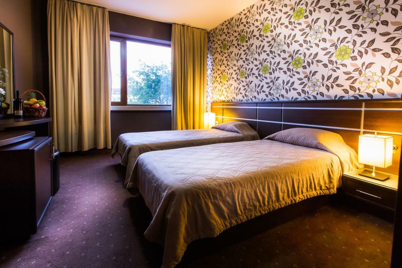 וראצה Hemus Hotel - Vratza מראה חיצוני תמונה